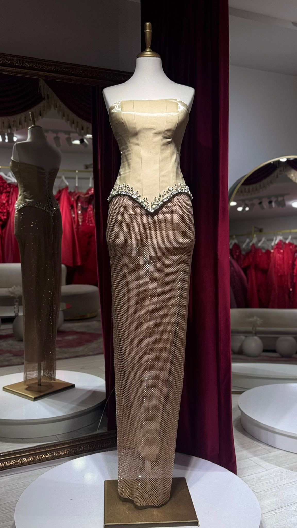 Korsajlı Taş İşleme Prada Etekli Abiye