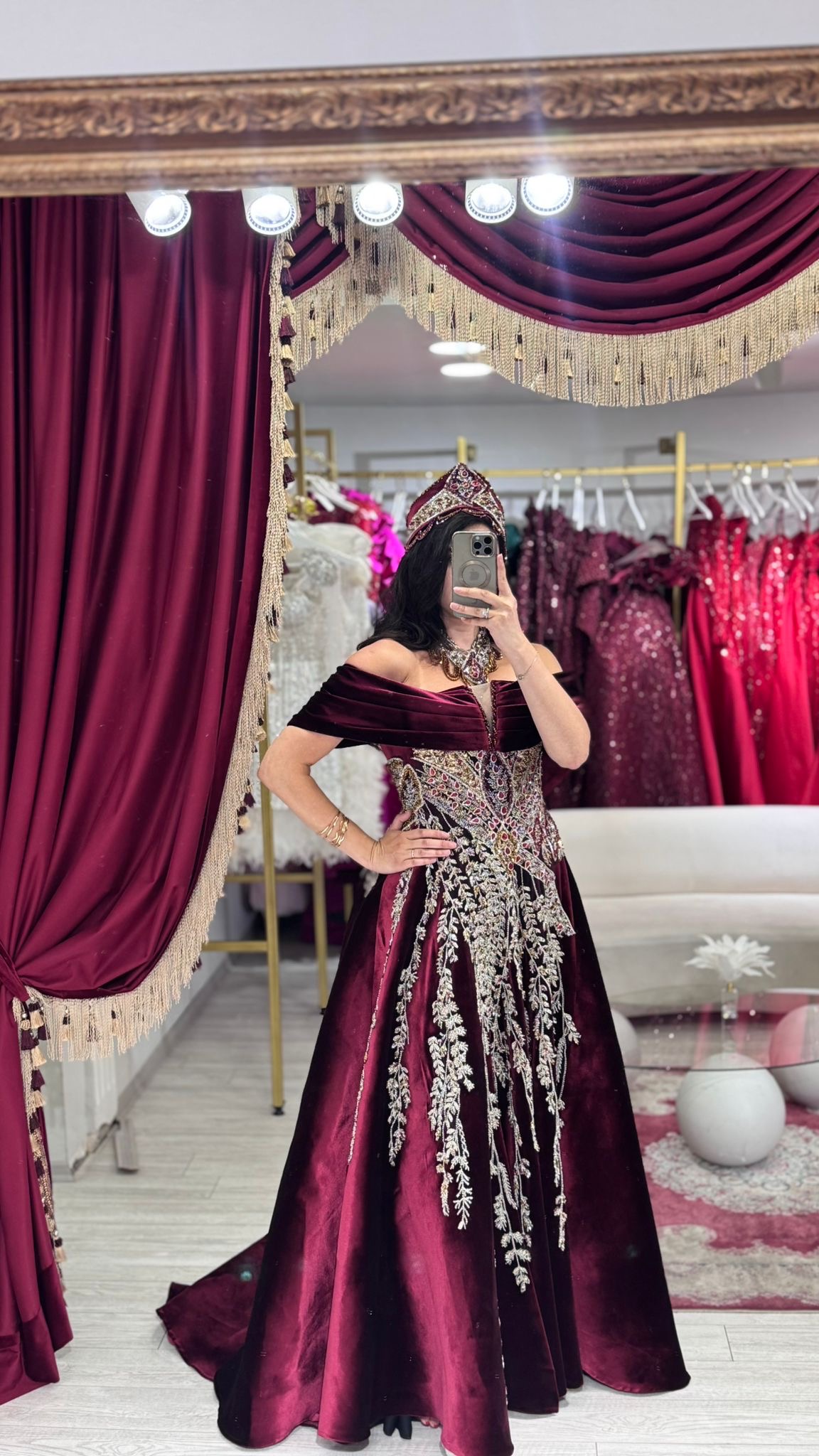 A kesim Bordo kaftan